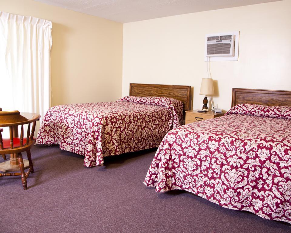 Frostburg Charlie'S Motel מראה חיצוני תמונה