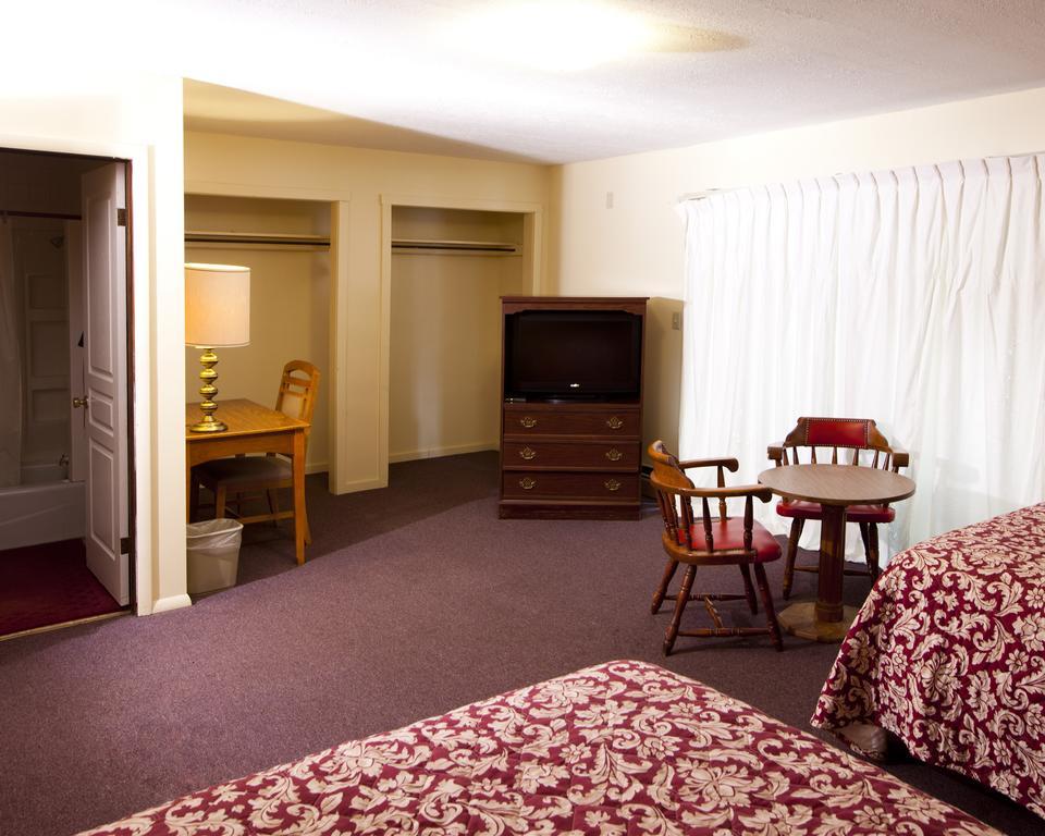 Frostburg Charlie'S Motel מראה חיצוני תמונה