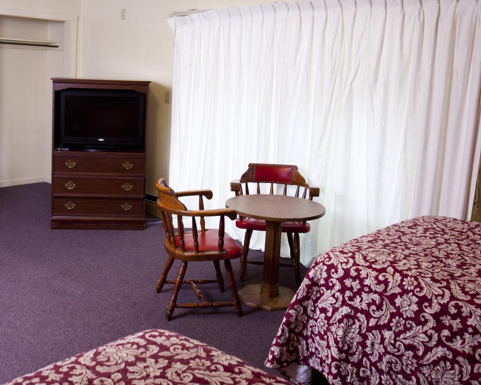 Frostburg Charlie'S Motel מראה חיצוני תמונה