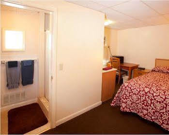 Frostburg Charlie'S Motel מראה חיצוני תמונה