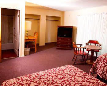 Frostburg Charlie'S Motel מראה חיצוני תמונה